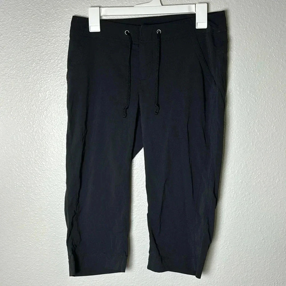 Columbia Cropped Black Hiking Outdoor Pants - Picture 1 of 7